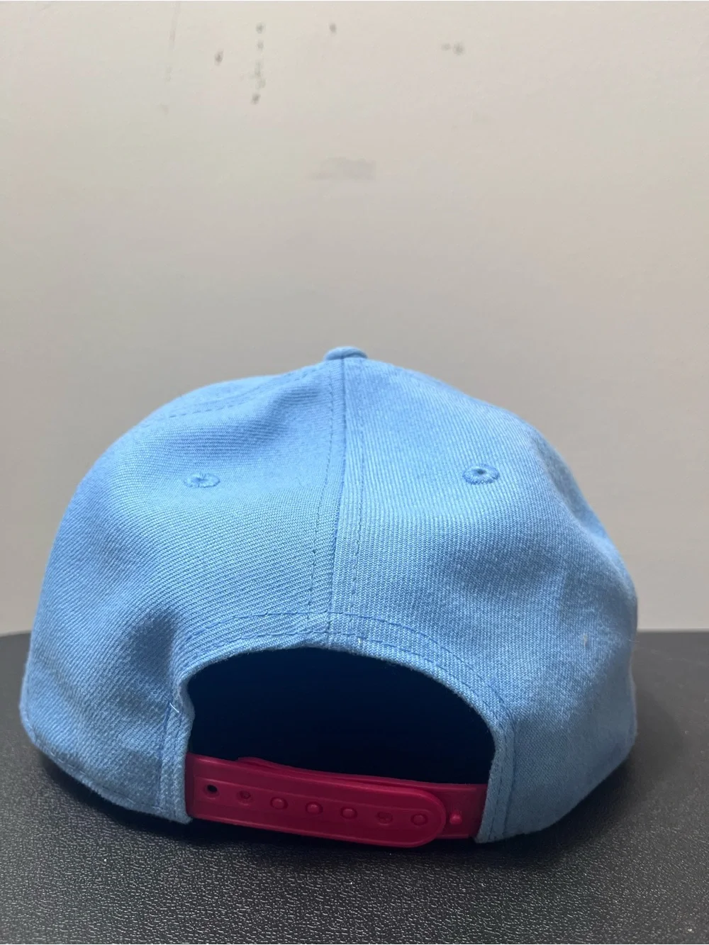 Chicago Cubs Light Blue Men’s Baseball Cap with Embroidered Bear Patch